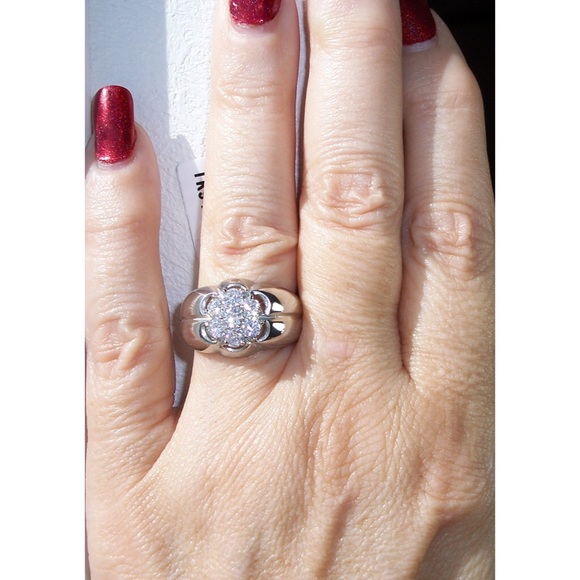 STAINLESS STEEL Men’s AAA Grade CZ Cluster Ring - Picture 3 of 14